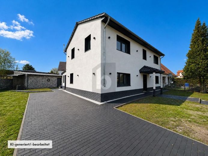 YOUR NEW HOME IN A QUIET LOCATION – Photo 1