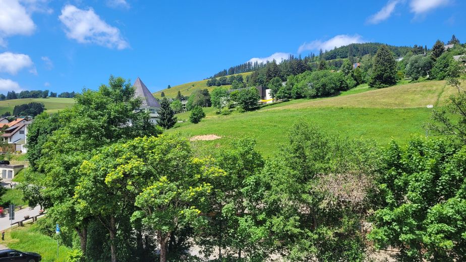 2-Zimmer-Maisonettewohnung mit Balkon – Aussicht vom Balkon
