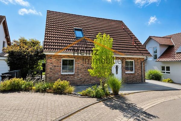 modernes Einfamilienhaus auf wunderschönen Grundstück !!!