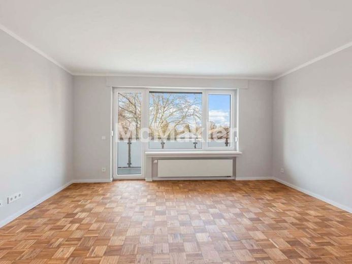 Bezugsfreie 2-Zimmer Wohnung mit Balkon und Einbauküche in Mülheim an der Ruhr – Foto 1