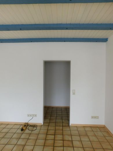 Blick v. Esszimmer zum 2. Flur
