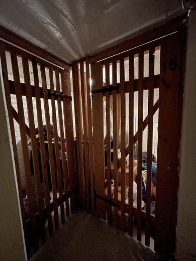 Möbliertes 1 Zimmer Apartment in Stuttgart-Degerloch - Provisionsfrei – Kellerabteil