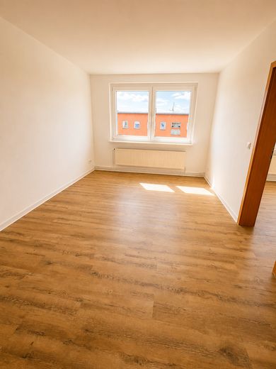 4-Zimmer-Wohnung in Altenpleen – ideal für Familien oder Paare – Wohnzimmer