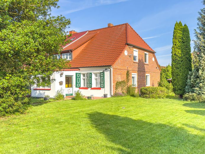 Außenansicht Sommer