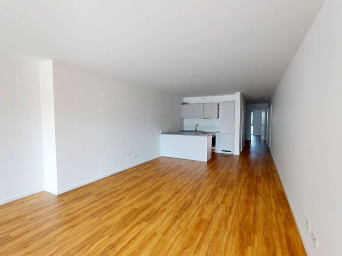 ++Exklusiv wohnen: top-moderne 3-Zimmer-Wohnung mit EBK, Balkon & 2 Bädern++ – Ansicht IV: Wohn- und Esszimm…