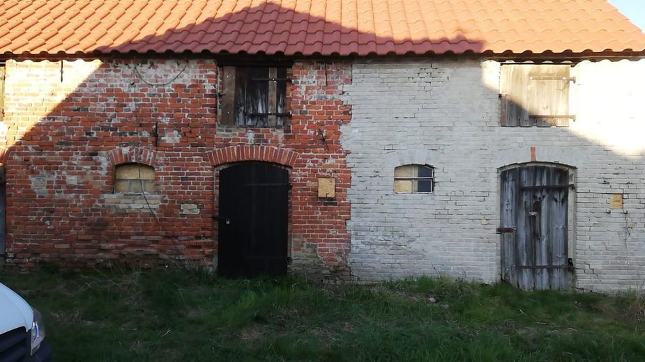 Viel Platz für Ihre Pläne in Haage/ Mühlenberge – Stallgebäude