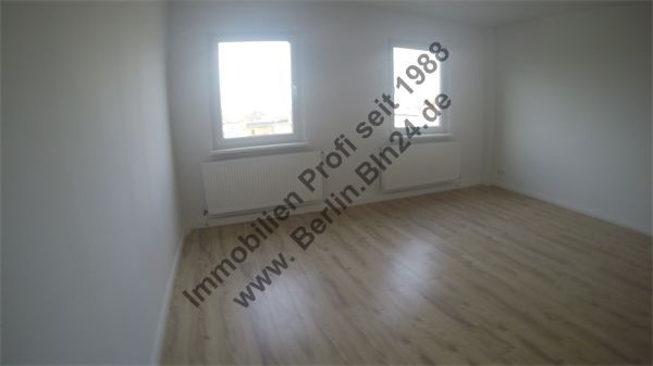 Dachgeschoß+ 3er WG tauglich+ saniert - Mietwohnung – GP --- 30.11.2016 031