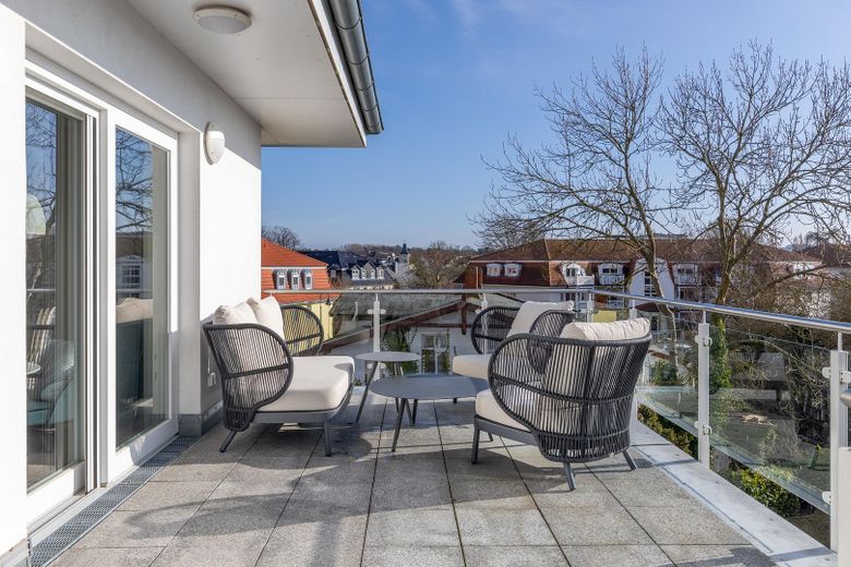 12b großer Süd-Balkon