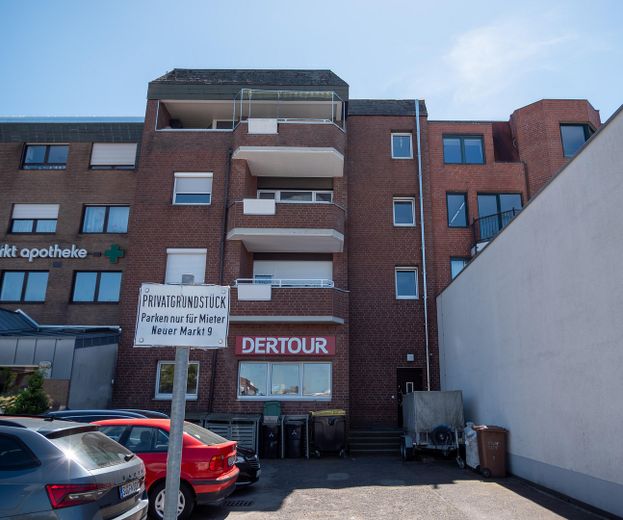 Villa Cologne - Investitionschance in zentraler Lage von 53340 Meckenheim bei Köln/Bonn – Hinterseite