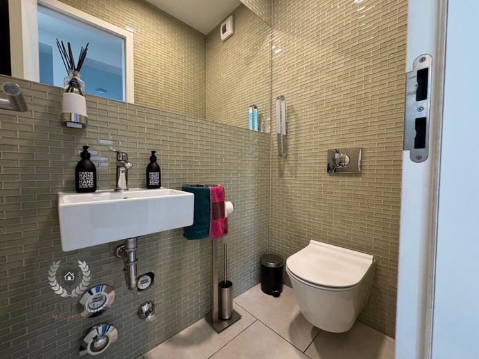 Neubau-Maisonette im Hinterhaus mit Ausbaupotenzial auf ca. 84 m² - flexible Nutzung &amp; 2 Zugänge – WhatsApp Image 2026-05-06 at 15.00.34 (5)