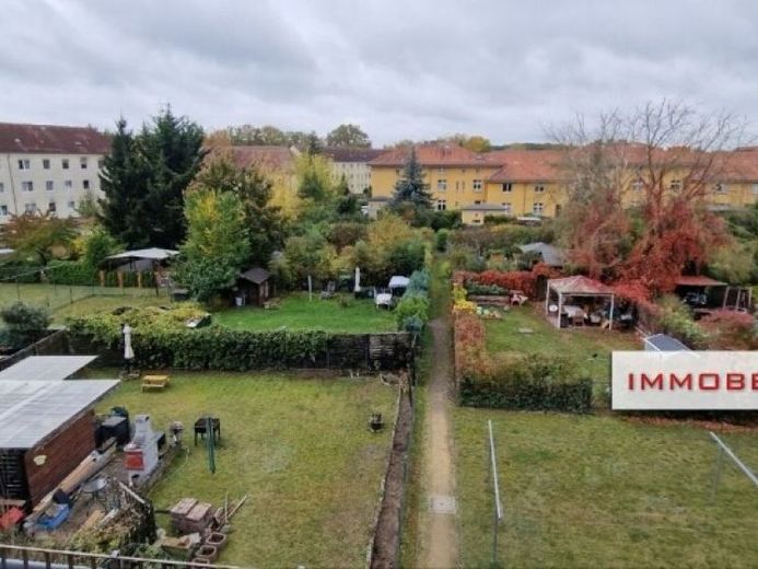 IMMOBERLIN.DE - Ampio appartamento all'ultimo piano in piacevole posizione presso il parco del bosco – Foto 1