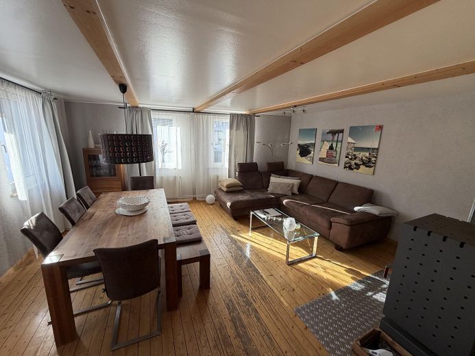 *Gegen Gebot*Bauernhaus / Hofreite  mit Nebengebäude* – OG Wohnzimmer