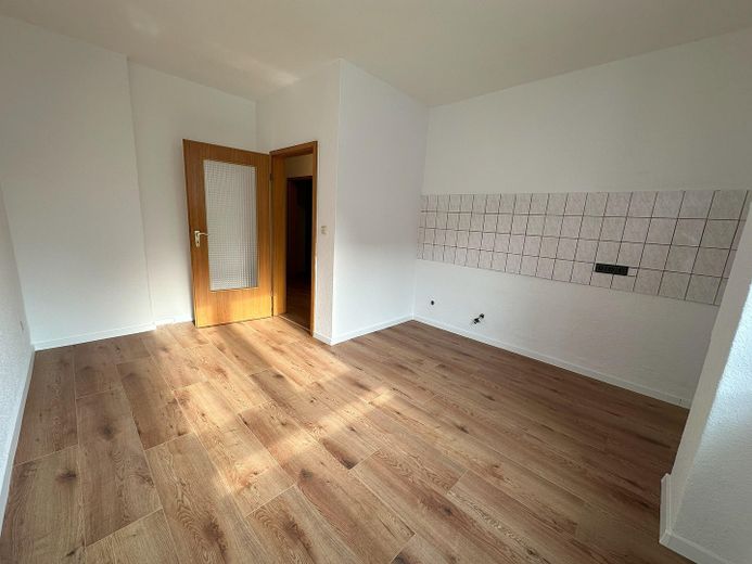 Frisch renovierte 2-Zimmer Wohnung in Essen – Küche