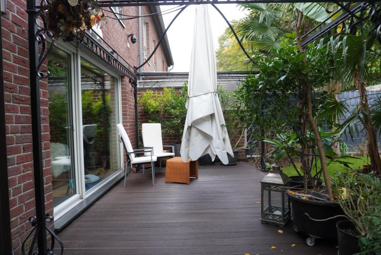 Ansicht Terrasse ohne Sitzecke