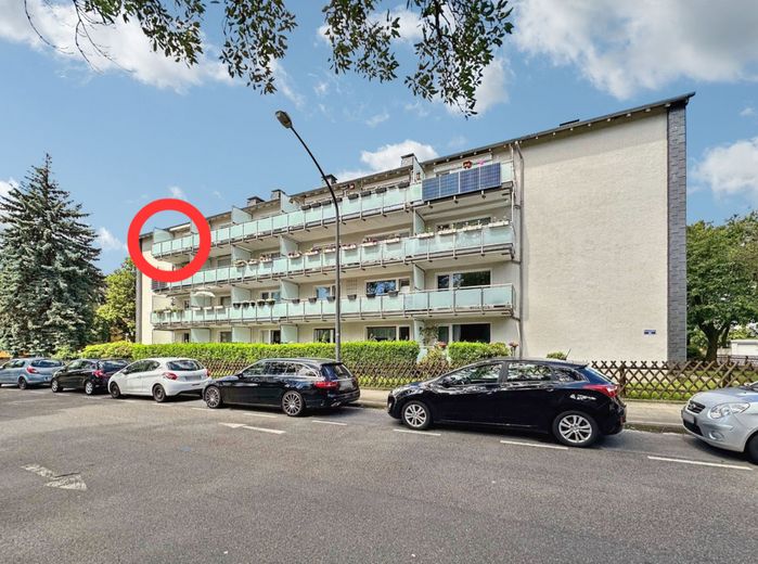 Gepflegte, helle 3,5-Zimmer-Wohnung mit Balkon, Aufzug & Grünblick am Gervinuspark – Foto 2
