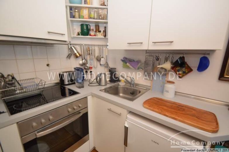 Charming small 2-room apartment in a prime location with parking space – 29066deb08c77a7958ca00501151f6ac3d48362a.jpg