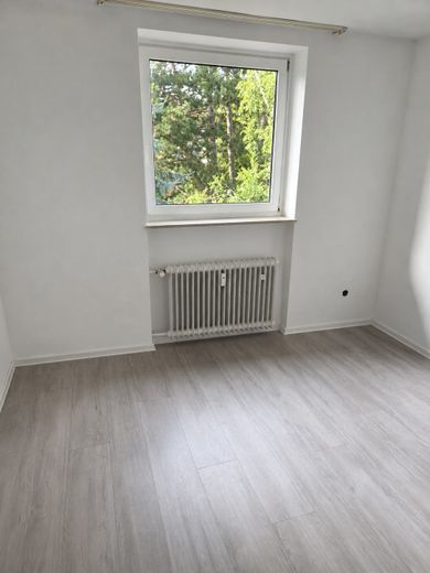 Helle 3 Zimmerwohnung mit Balkon zu vermieten – WJ-00137_bild_003.jpg