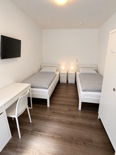 Firmenunterkunft in Moosburg – 6 einzeln mietbare Wohneinheiten in zentraler Lage – Foto 6