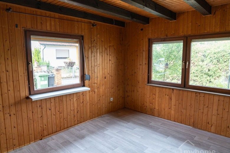 Sanierungsbedürftiges Bungalow mit Nebengebäude &amp; Garage und Keller in Röttenbach – BG+EFH Röttenbach 2 019