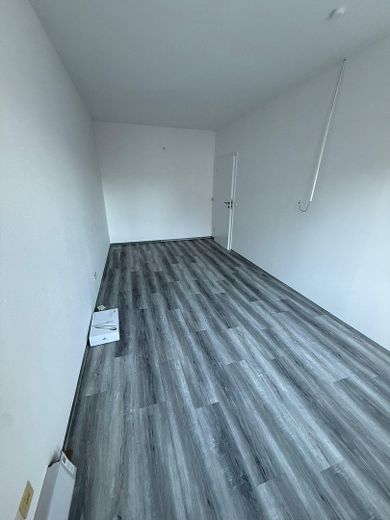 Büro/Praxis in 1A Innenstadt Rathaus KSK-Bank Schloss,C&A von Sigmaringen.Provisionsfrei!! – Zimmer 2