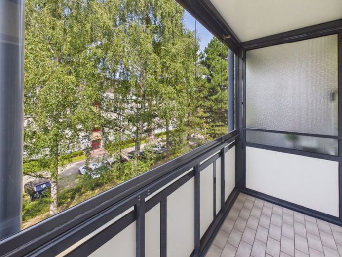 Appartamento di 3 locali con balcone sul Sonnenberg – Foto 1