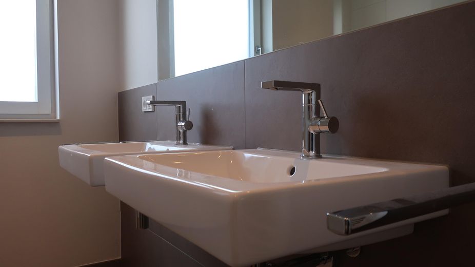 Hochwertige, neuwertige und großzügige Maisonettewohnung in Münster-St. Mauritz !! – Badezimmer