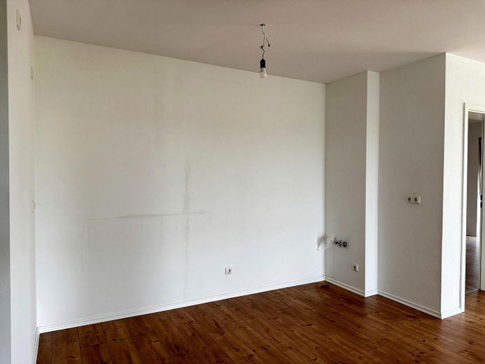 Ampio appartamento al piano terra con 2,5 locali e terrazza a Hemau – Foto 5