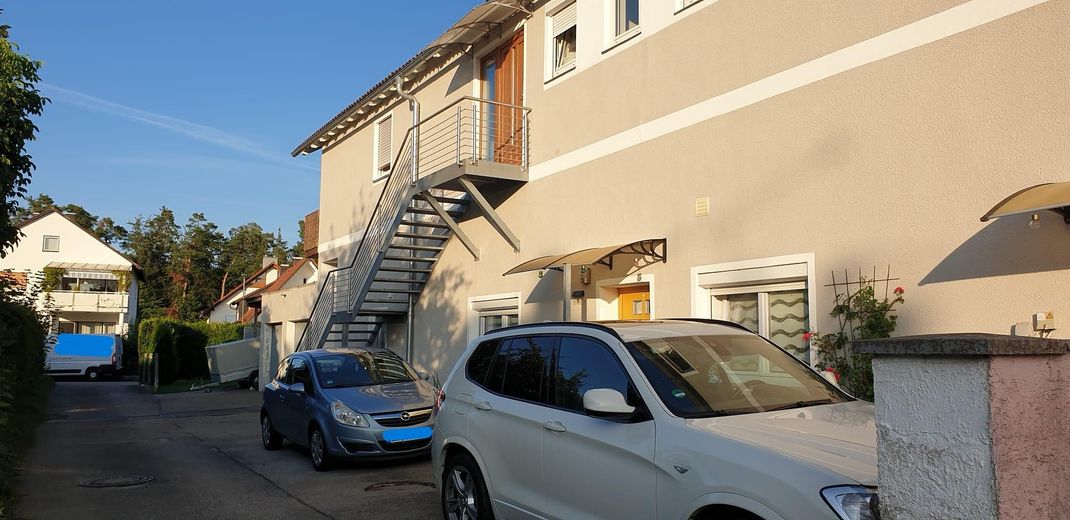 Kernsaniertes großzügiges Reiheneckhaus mit Einliegerwohnung und großem Garten – Foto 3