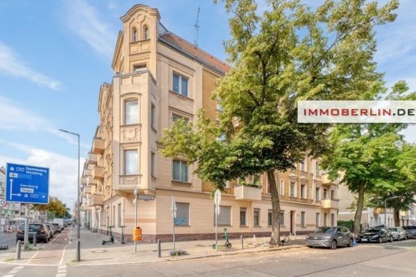 IMMOBERLIN.DE - شقة في مبنى قديم غارقة بالضوء مع شرفة جنوبية في موقع هادئ