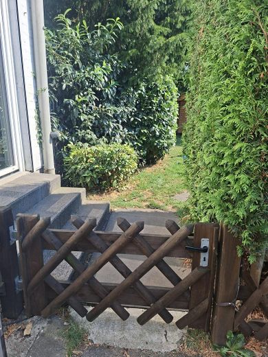 Attraktive 3-Zimmer-Loft-Wohnung mit Garten in Hilden – Foto 1