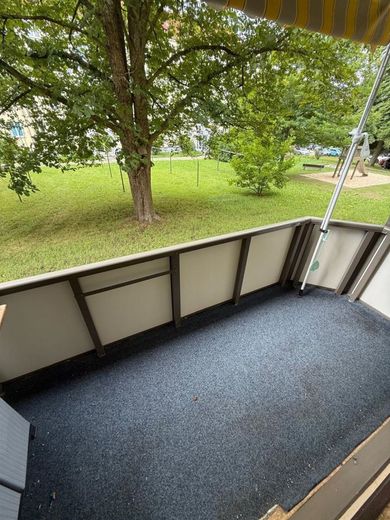 Gemütliche und vermietete 3-Zimmer mit Laminat, Balkon, Stellplatz und Wannenbad in ruhiger Lage! – PHOTO-2025-07-23-17-45-35_10
