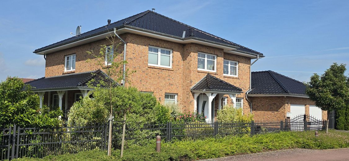 Heutiger Erstellungswert 1,4 Mio. €: 1,1 Mio. € Baukosten + 187k € Grundstück/NK. – Photo 1