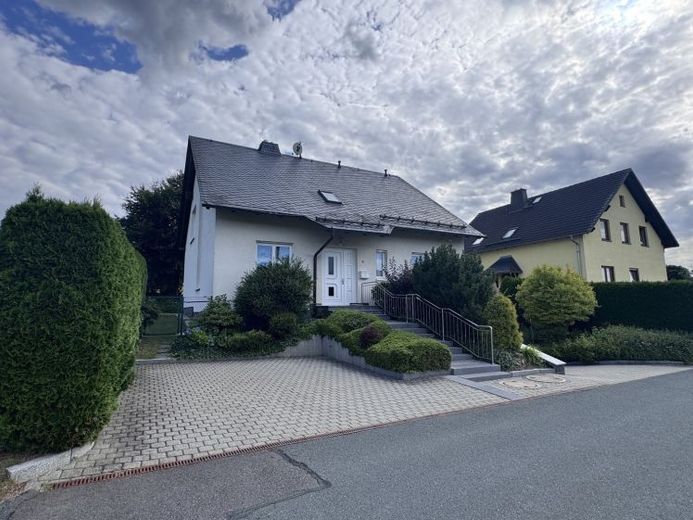 Eleganz trifft Wohnqualität! – Foto 1