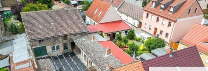 IMMOBERLIN.DE - Opportunità di ristrutturazione! Casa con edificio accessorio & potenziale di ampliamento in posizione piacevole