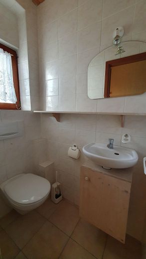 Gästetoilette EG