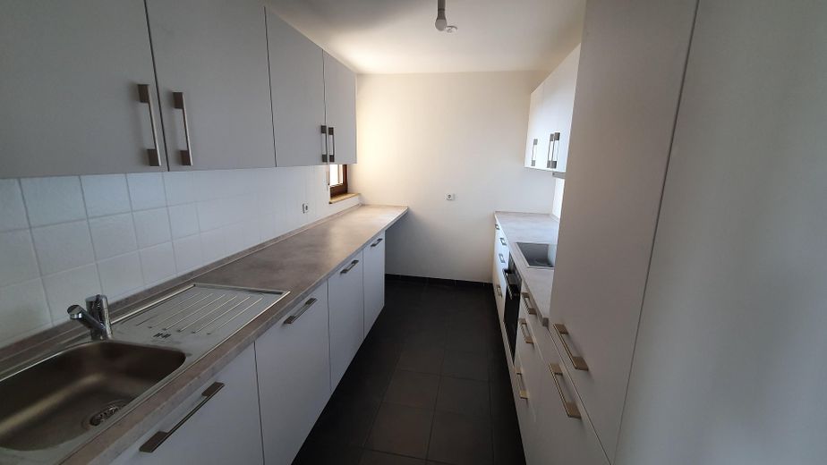 Amplio apartamento con vistas panorámicas – Küche