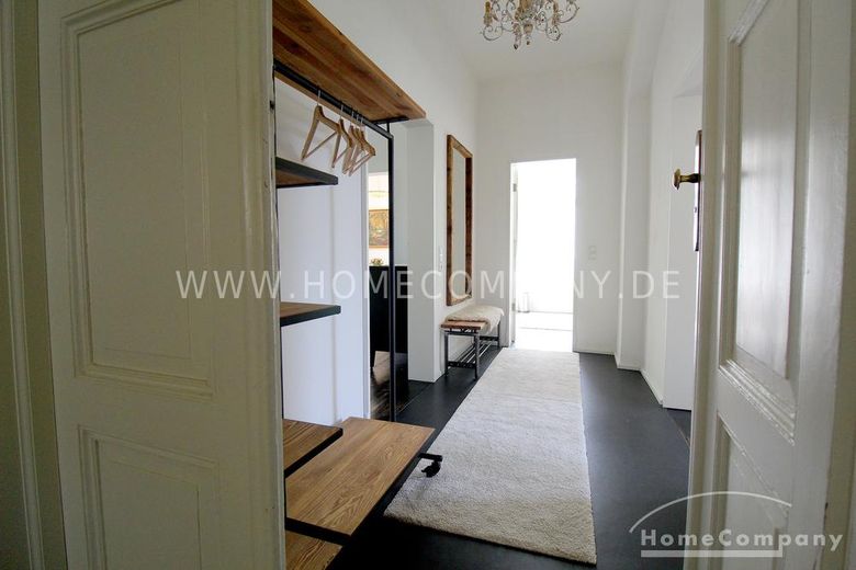 25868 HomeCompany Dresden सुसज्जित/Furnished Dresden-Neustadt में 5-कमरों का अपार्टमेंट, अधिकतम 4 व्यक्ति – 99d065b936d0e0f95d5cd97b14fc0589475dd07b.jpg