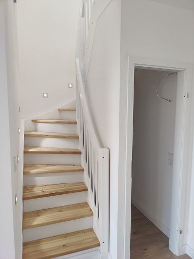Maisonette Wohnung mit Fahrstuhl und Tiefgarage – Foto 7