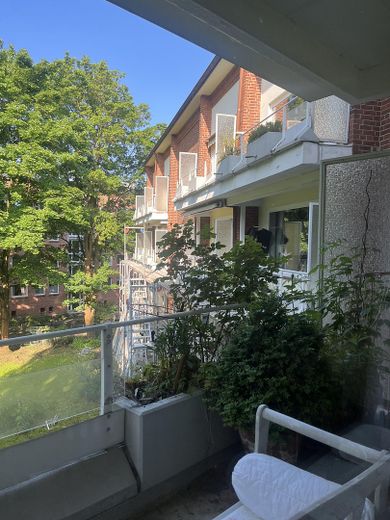 Sunny 3.5-room apartment with south-facing balcony in the heart of Hamburg – Foto 2
