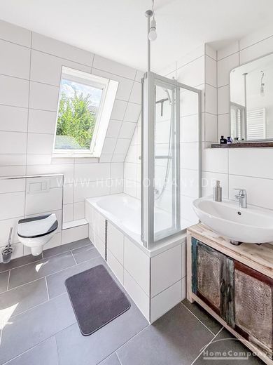 28084 HomeCompany Dresden Möbliert/Furnished 2- Zimmer Apartment mit Balkon in Dresden- Laubegast max. 2 Personen – 374c90888185d1309aa354bc1cbec740fbfc0116.jpg