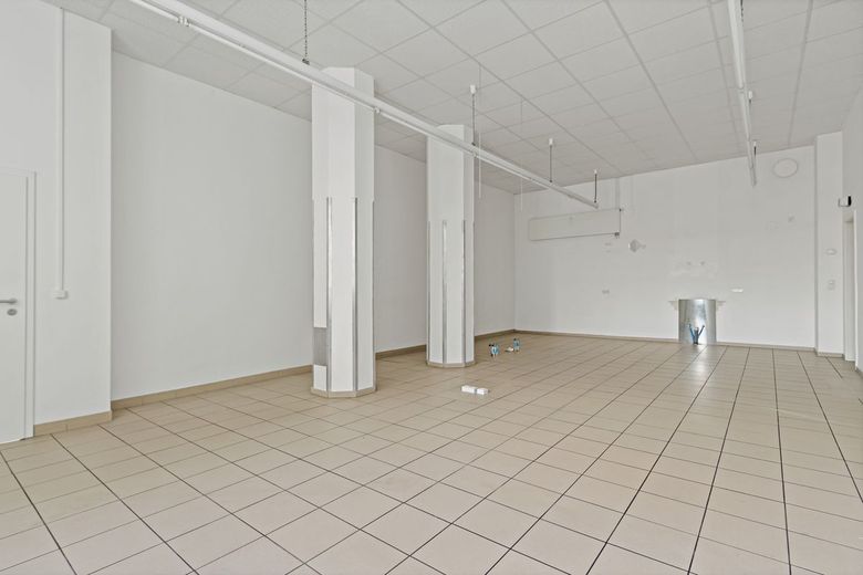 Attraktive Gewerbefläche in Leuna! – Raum