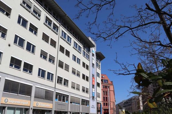Powierzchnia handlowa w centralnej lokalizacji w centrum – Nord z garażem podziemnym