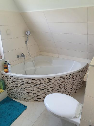 Wannenbad OG