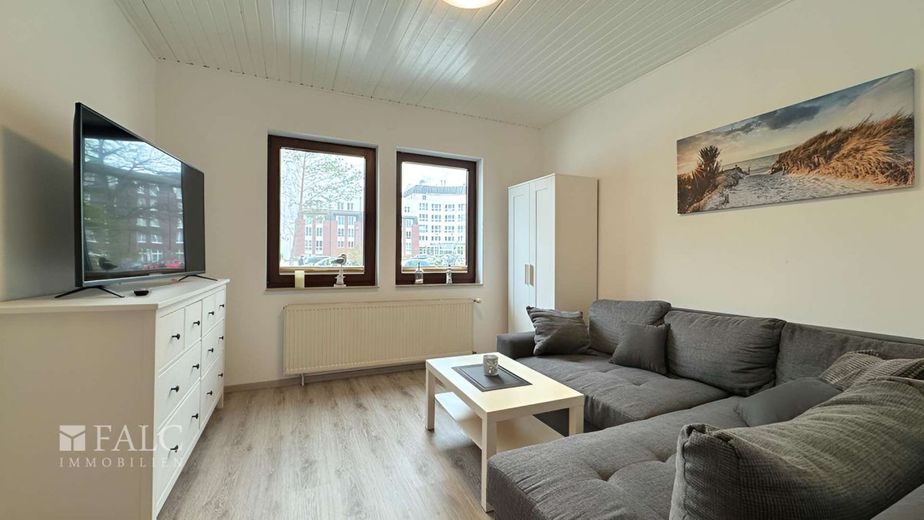 ***Ostsee-Flair genießen - Doppelhaushälfte mit zwei separaten Wohneinheiten*** – Wohnzimmer EG
