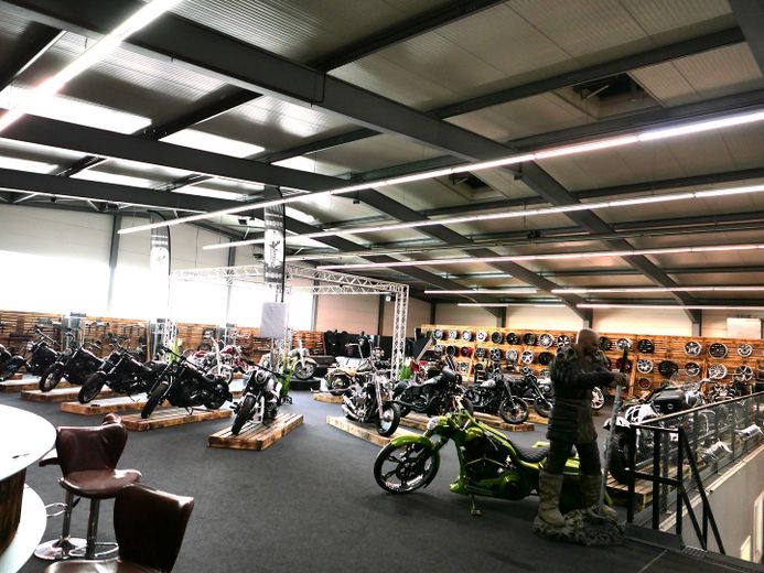 Mögliche Padel Ball Halle direkt vom Eigentümer zum Kauf oder Vermietung – 2. Ebene