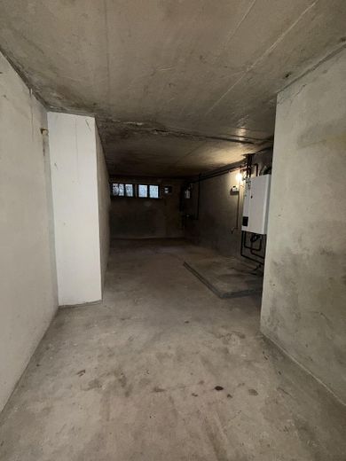 Seltene Gelegenheit in Delmenhorst: 150 m², großer Garten, viel Ausbaupotenzial – provisionsfrei – Keller mit Heizungsanlage