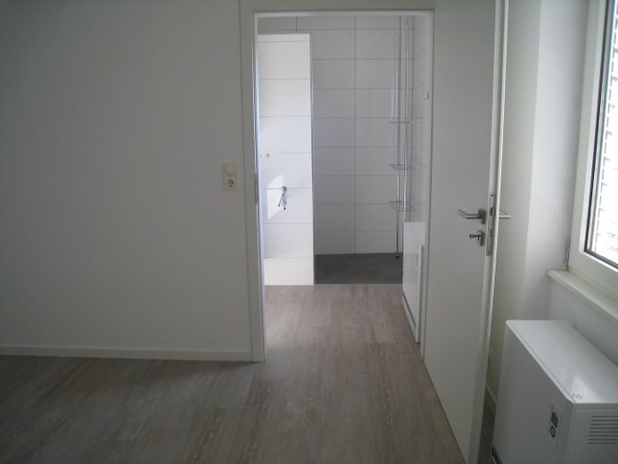 2 Zimmer-Studiowhg. Lahr. Bauj.2019, barrierefrei mit offenen Wohn,-Essbereich. – Vom Schlafzimmer z.Waschraum