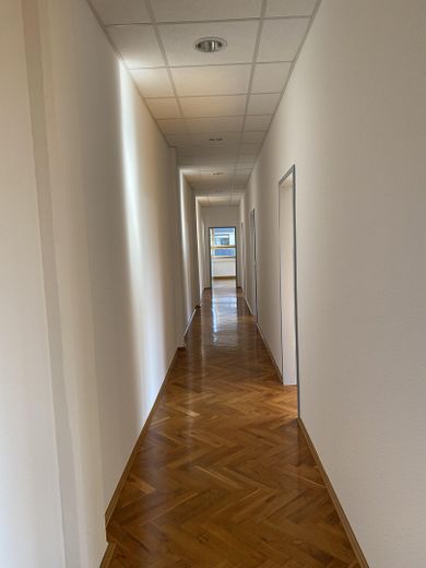 Bild 4_Flur (Sicht v. Eingang)