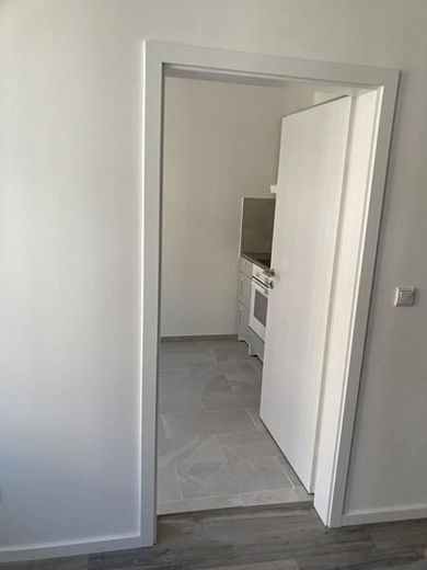 Zweitbezug nach Sanierung! Großzügige 3-Zimmerwohnung mit Laminat, Balkon, Wanne und Einbauküche! – IMG_1284