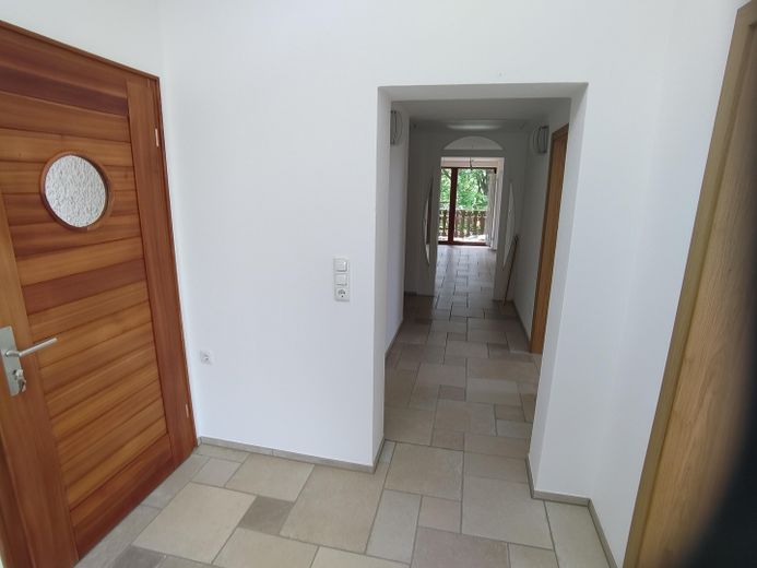 Blick von Diele zur Küche